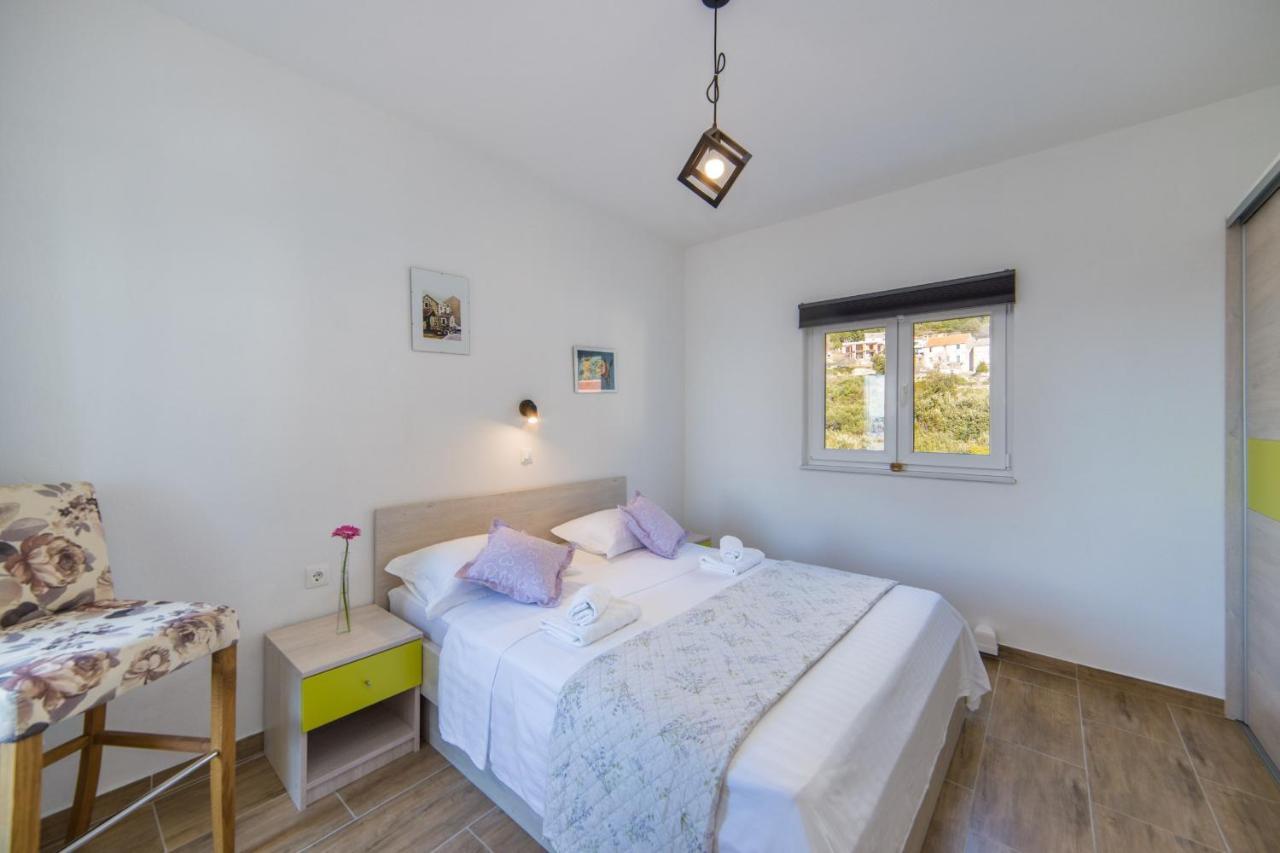 Apartment Maris Makarska